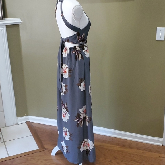 Open Back Halter Maxi Gray Tropical Floral Small - Picture 8 of 16